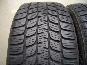 17 225 55 Bridgestone Blizzak LM25 2