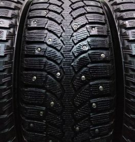 16 225 55 Bridgestone Blizzak Spike 01 шип бу1