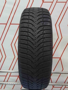 15 19565 Kumho Winter Graft WP51 20-25%1_11zon