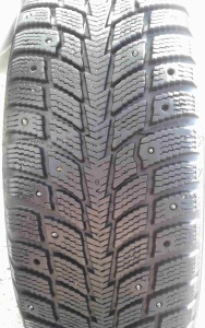 15 185 60 Nokian Nordman 2 шип бу3-min