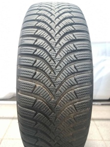 15 18565 Hankook Winter ICept RS2 10-15% 1-min