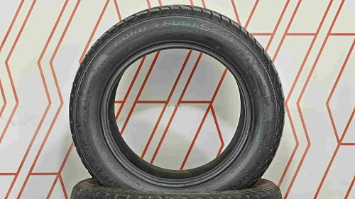 Шины Gislaved Nord Frost 5 205/60 R16 -- б/у 5