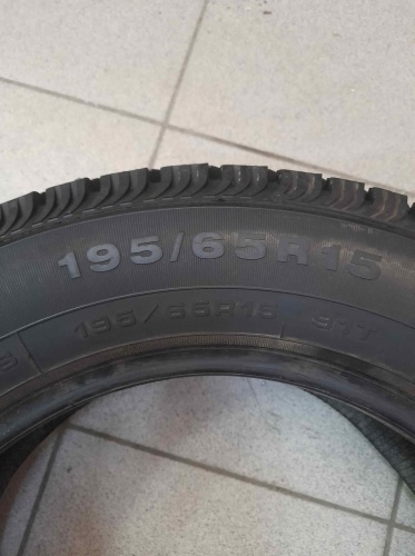 Шины Fulda Kristall ice 195/65 R15 -- б/у 3.5