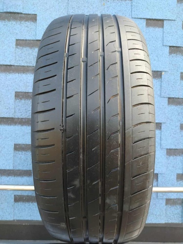 Шины Nexen N'Fera SU1 215/55 R17 -- б/у 5