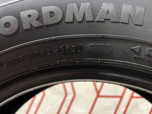 Шины Ikon Tyres Nordman C 215/65 R16C 109/107R