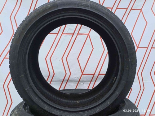 Шины Pirelli P Zero PZ4 245/40 R19 -- б/у 3.5