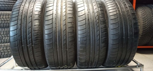 Шины Dunlop SP Sport Maxx GT 235/50 R18 -- б/у 15-20%