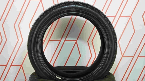 Шины Dunlop SP Sport 01 255/40 R19 -- б/у 5