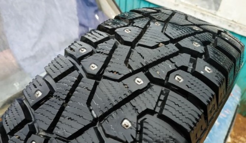 Шины Pirelli Winter Ice Zero 205/55 R16 -- б/у 5