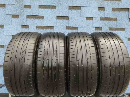 Шины Bridgestone Potenza S001 225/50 R17 -- б/у 5.5