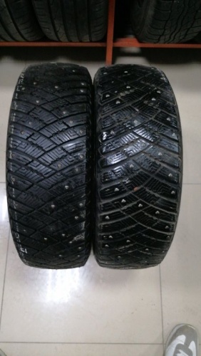 Шины Goodyear Ultragrip Ice Arctic 195/60 R15 -- б/у 6