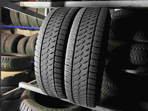 Шины Bridgestone Blizzak W810 215/65 R16C -- б/у 6