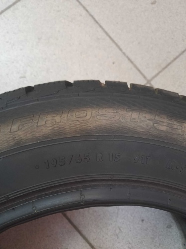 Шины Gislaved Nord Frost 5 195/65 R15 -- б/у 3.5