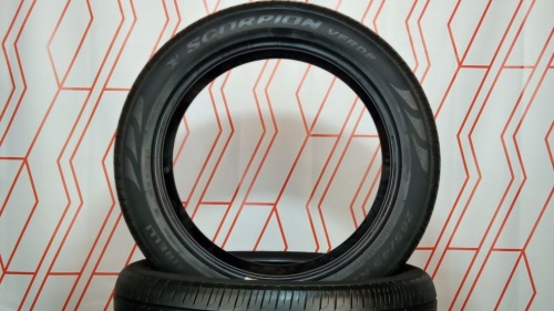 Шины Pirelli P Zero Rosso 265/45 R20 -- б/у 3