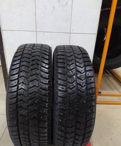 Шины Vredestein Arctrac 205/55 R16 -- б/у 3.5