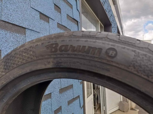 Шины Barum Bravuris 3HM 225/45 R17 -- б/у 6