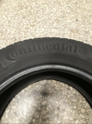 Шины Continental ContiPremiumContact 5 215/60 R17 -- б/у 6