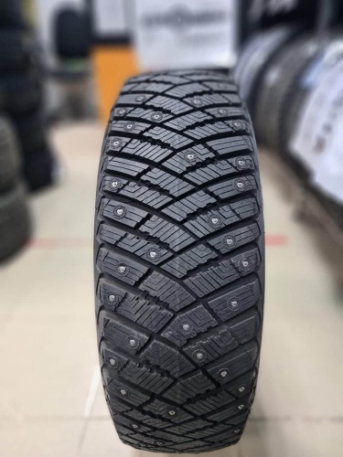 Шины Goodyear Ultragrip Ice Arctic 245/50 R18 104T