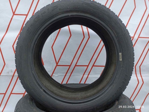 Шины BFGoodrich G-Grip 225/45 R17 -- б/у 5