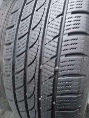 Шины Minerva S210 Ice Plus 225/65 R17 -- б/у 6