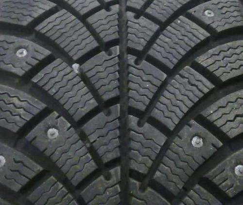 Шины BFGoodrich g-Force Stud 195/60 R15 -- б/у 6