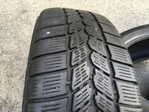 Шины Michelin Agilis 51 Snow-Ice 215/65 R15c -- б/у 6