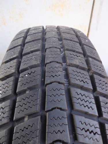 Шины Roadstone Euro-Win 700 185/70 R14 -- б/у 6