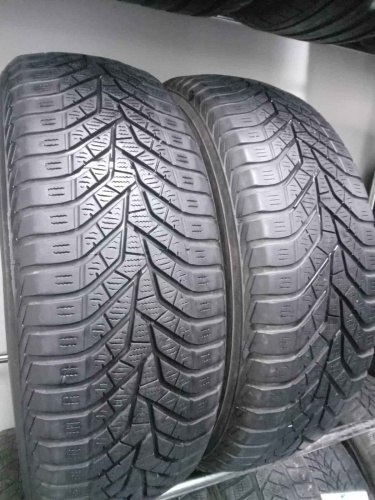 Шины Yokohama W.Drive V905 215/65 R16 -- б/у 5