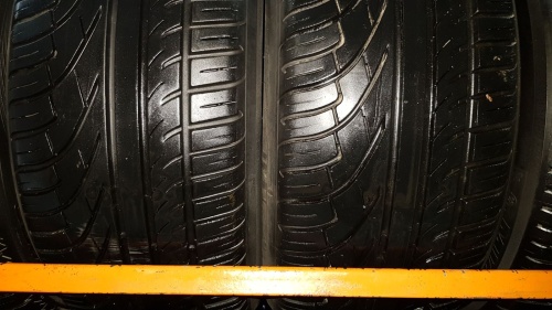 Шины Michelin Pilot Primacy 245/45 R17 -- б/у 5