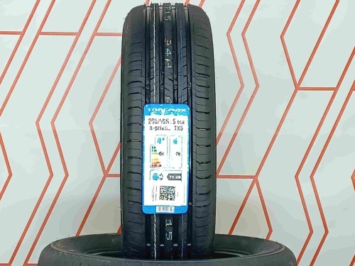 Шины Tracmax X-Privilo TX5 205/65 R15 94H