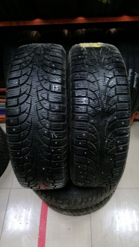 Шины Pirelli Winter Carving edge 215/65 R16 -- б/у 3.5