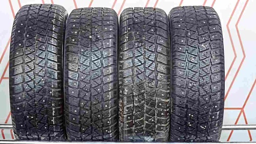 Шины Hankook Winter Radial W404 195/55 R15 -- б/у 5