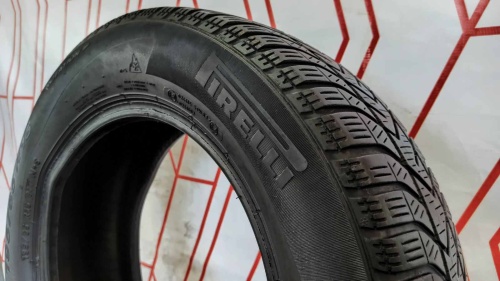 Шины Pirelli Winter 210 SnowControl Serie III 195/65 R15 -- б/у 5