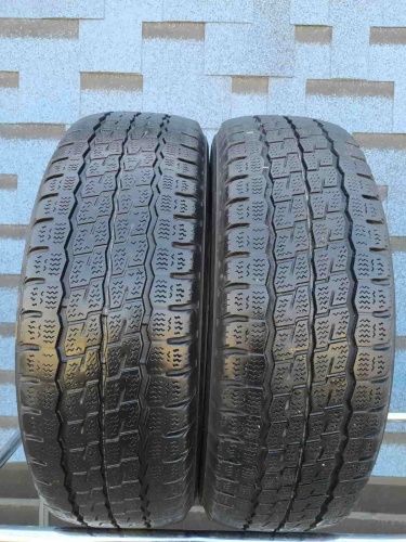 Шины Firestone VanHawk Winter 215/70 R15c -- б/у 5.5