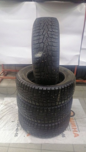 Шины Roadstone WinGuard 205/55 R16 -- б/у 5