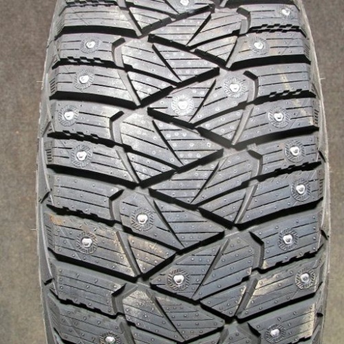 Шины Dunlop Ice Touring 225/55 R17 -- б/у 6