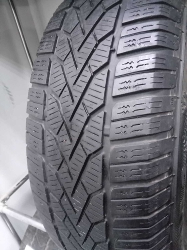 Шины Semperit Speed Grip 2 215/70 R16 -- б/у 5