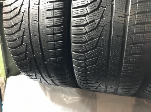 Шины Hankook Winter I'Cept Evo2 W320 235/65 R17 -- б/у 6