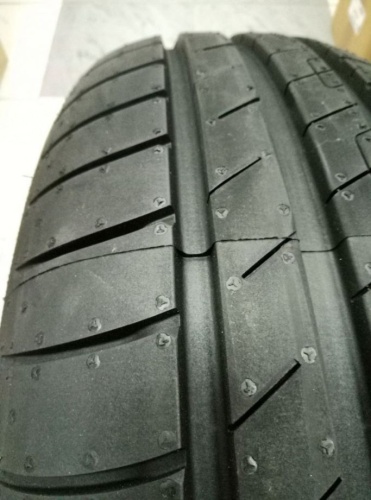 Шины Goodyear EfficientGrip Compact 175/65 R14 82T