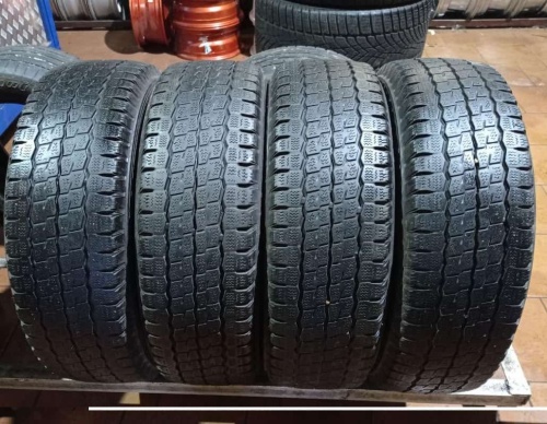 Шины Firestone VanHawk Winter 235/65 R16C -- б/у 5