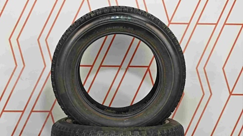 Шины Bridgestone WT14 195/65 R15 -- б/у 5