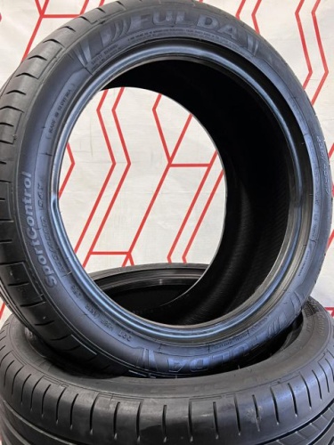 Шины Fulda SportControl 235/45 R17 -- б/у 3.5