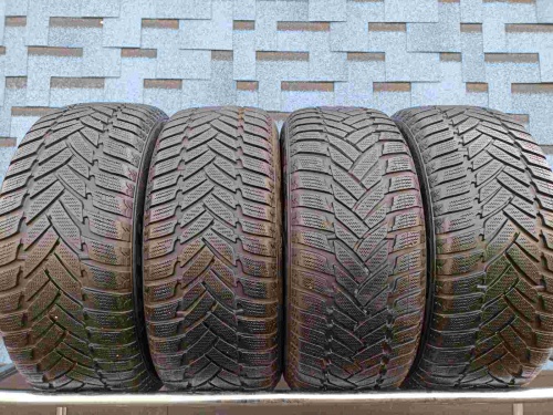 Шины Dunlop SP Winter Sport M3 215/55 R16 -- б/у 3.5