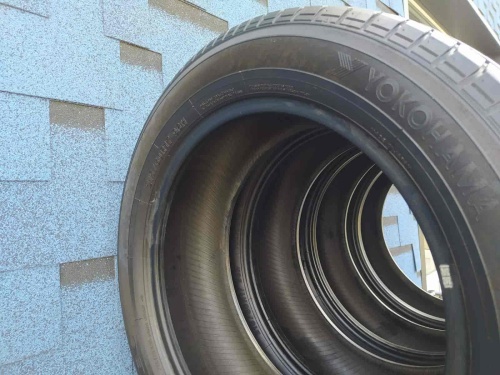 Шины Yokohama Aspec A349A 215/60 R17 -- б/у 6