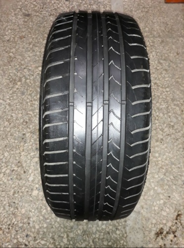 Шины Goodyear EfficientGrip Performance 215/55 R17 -- б/у 5