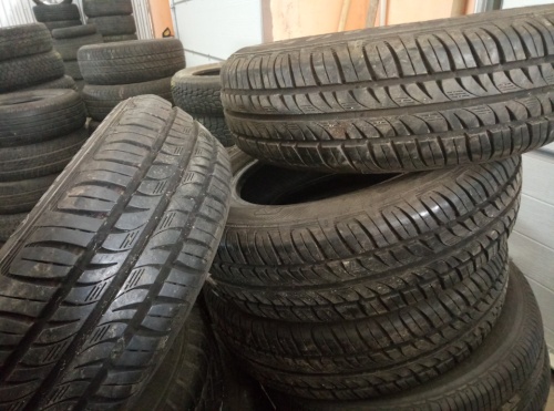 Шины Semperit Comfort Life 2 195/65 R15 -- б/у 5