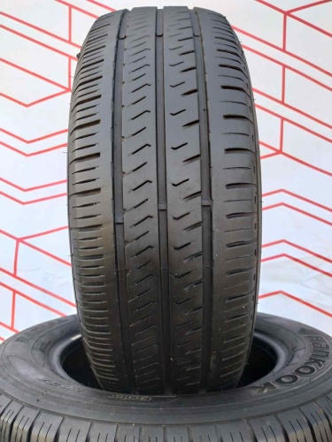 Шины Hankook Radial RA28 215/65 R16C -- б/у 5.5