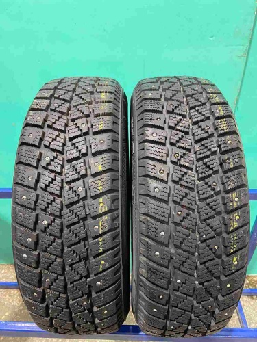 Шины Hankook Winter Radial W404 195/65 R15 -- б/у 3.5