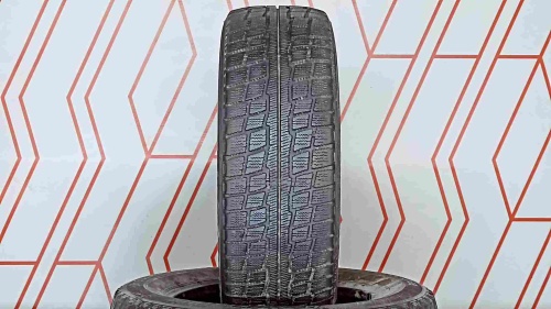 Шины Goodyear UltraGrip Ice Navi Neo 215/60 R16 -- б/у -