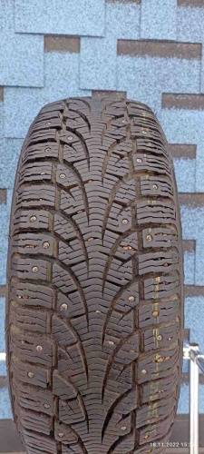 Шины Pirelli Winter Carving Edge 205/65 R15 -- б/у 5